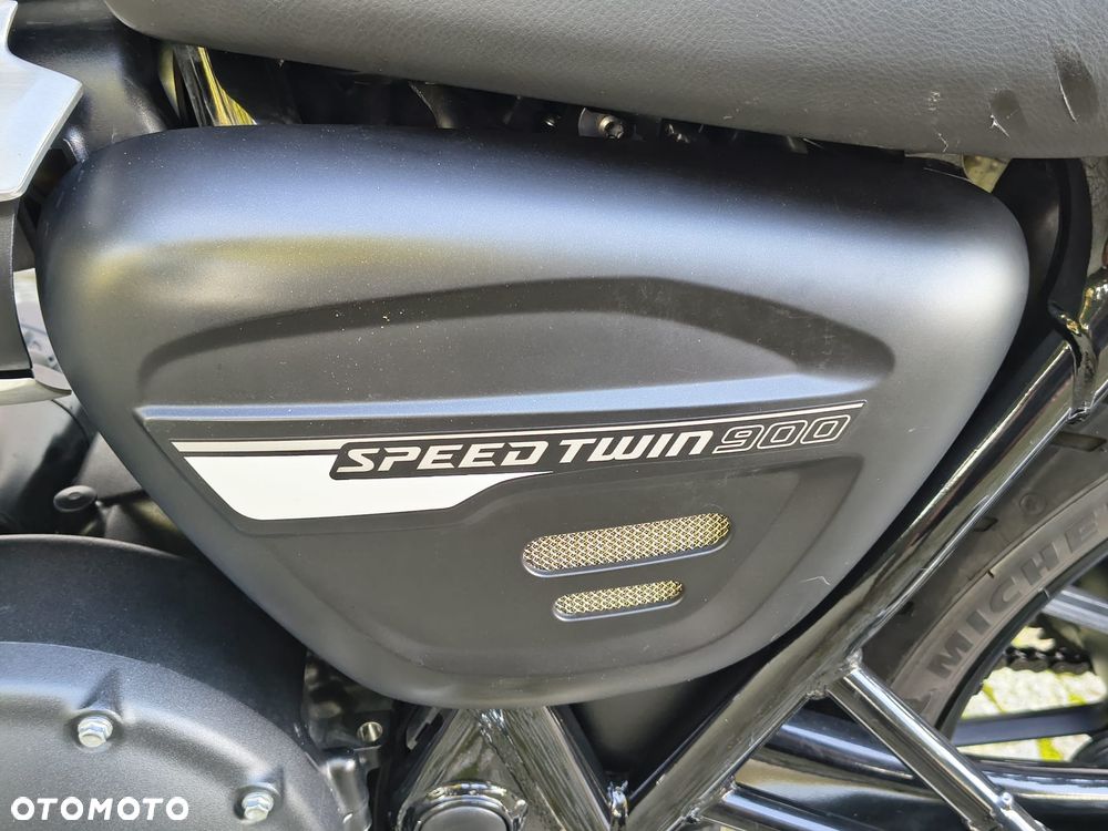 Triumph Speed Twin - 23