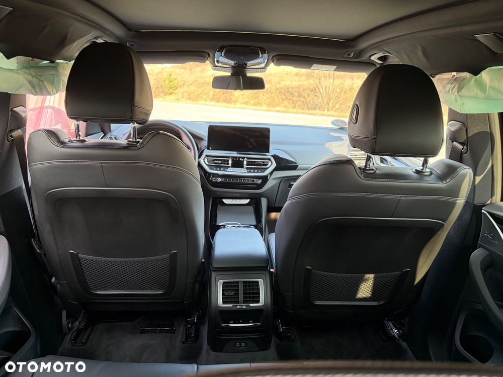 BMW iX3 80kWh Impressive - 16