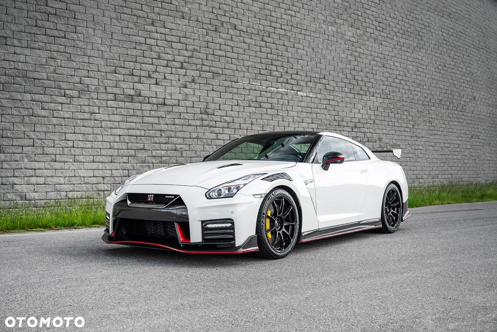 Nissan GT-R Nismo 2020 - 1