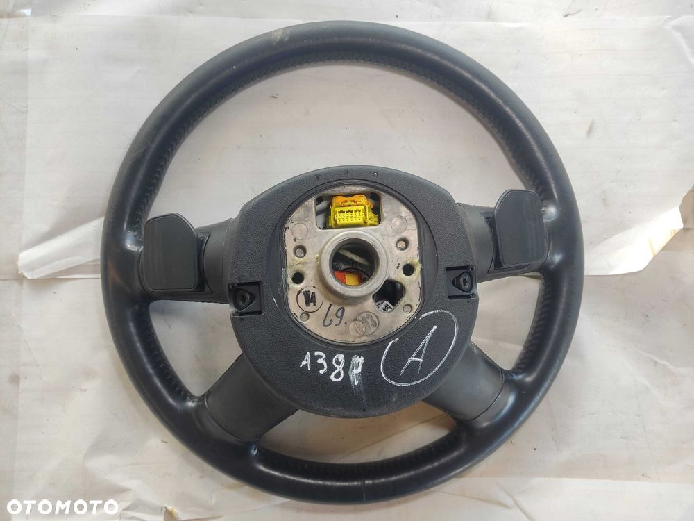Kierownica AirBag AUDI A3 8P 4F0124 - 4