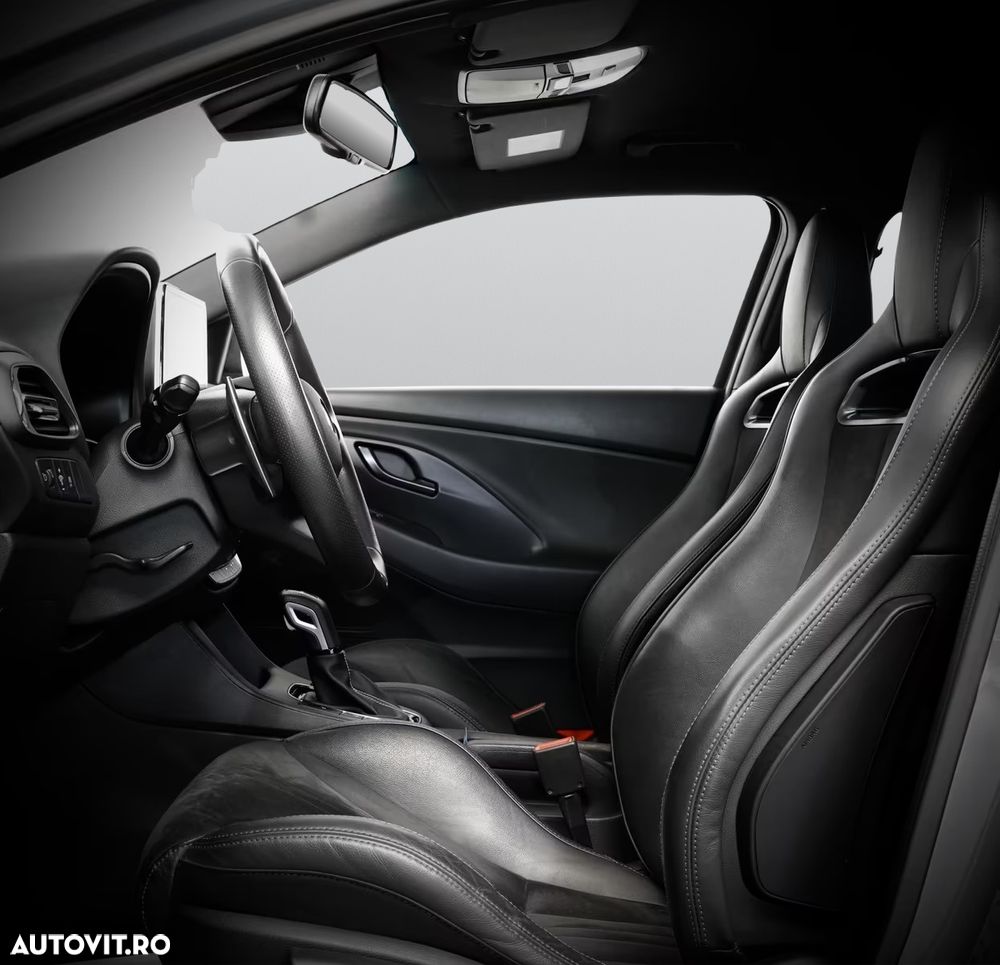 Hyundai i30 2.0 T-GDI DCT N Performance - 10