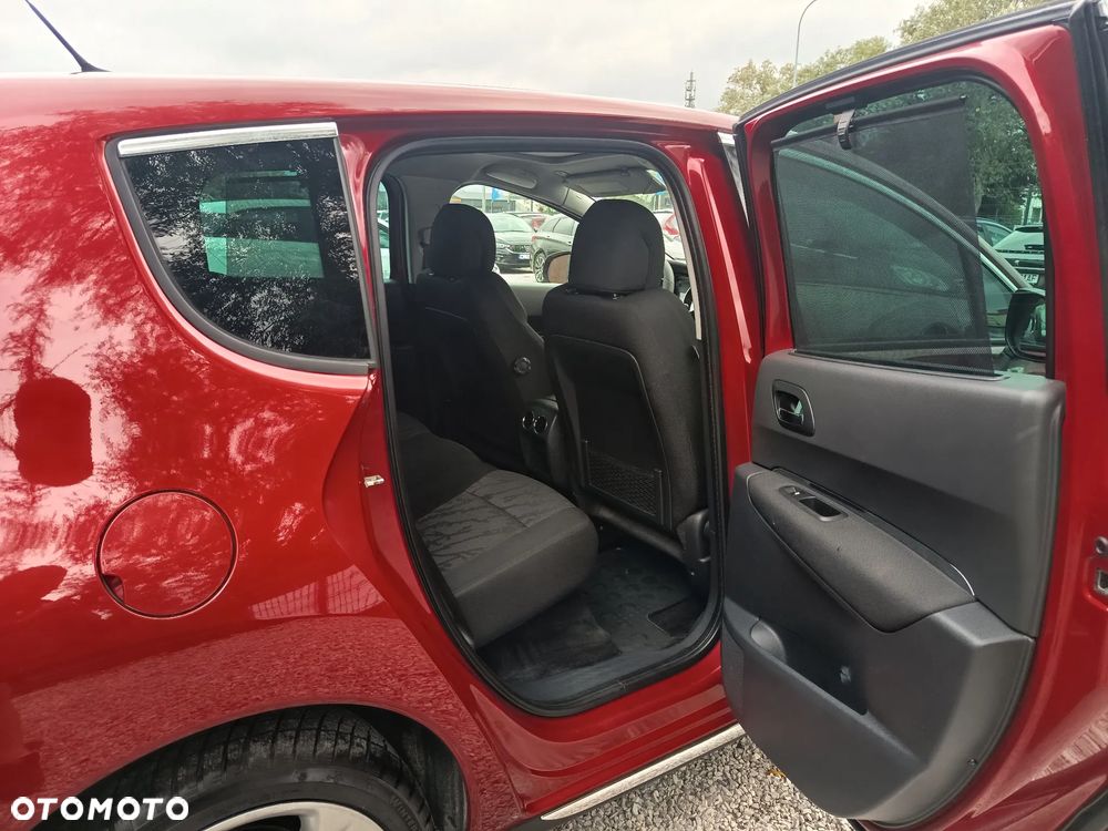 Peugeot 3008 HDi FAP 150 Allure - 28