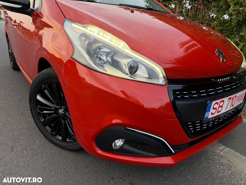 Peugeot 208 82 VTI Style - 16