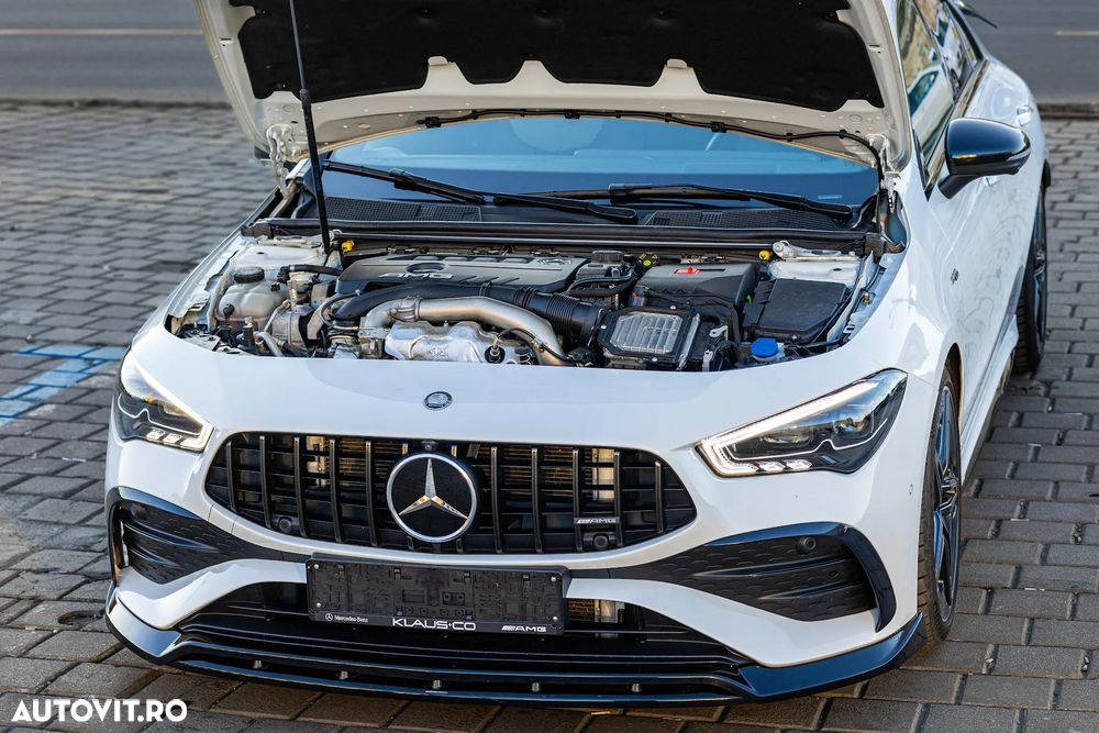 Mercedes-Benz CLA - 12
