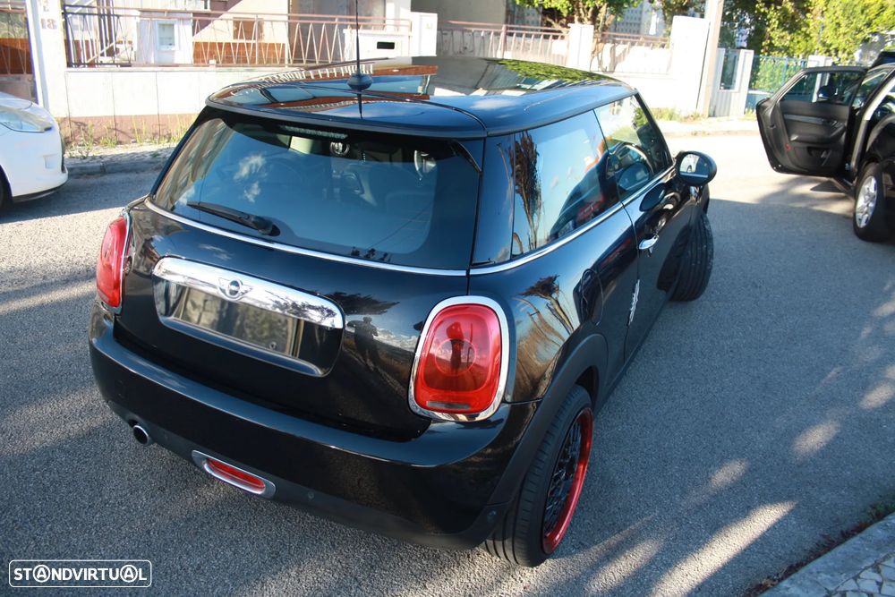 MINI 3 Portas One D - 3
