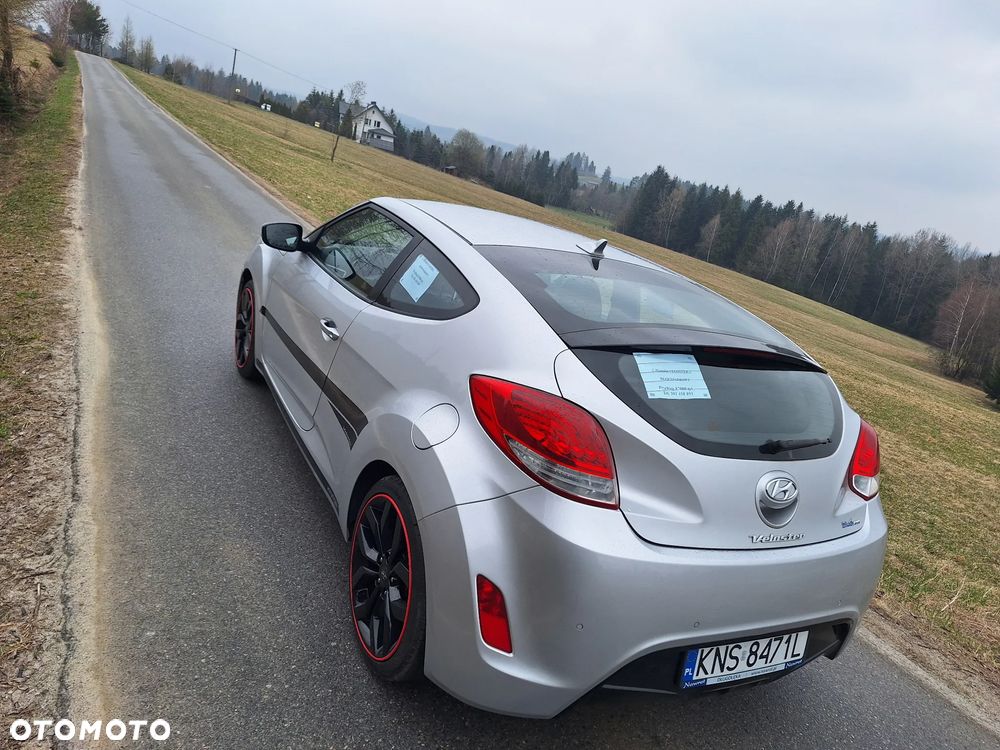 Hyundai Veloster 1.6 GDI Comfort - 6