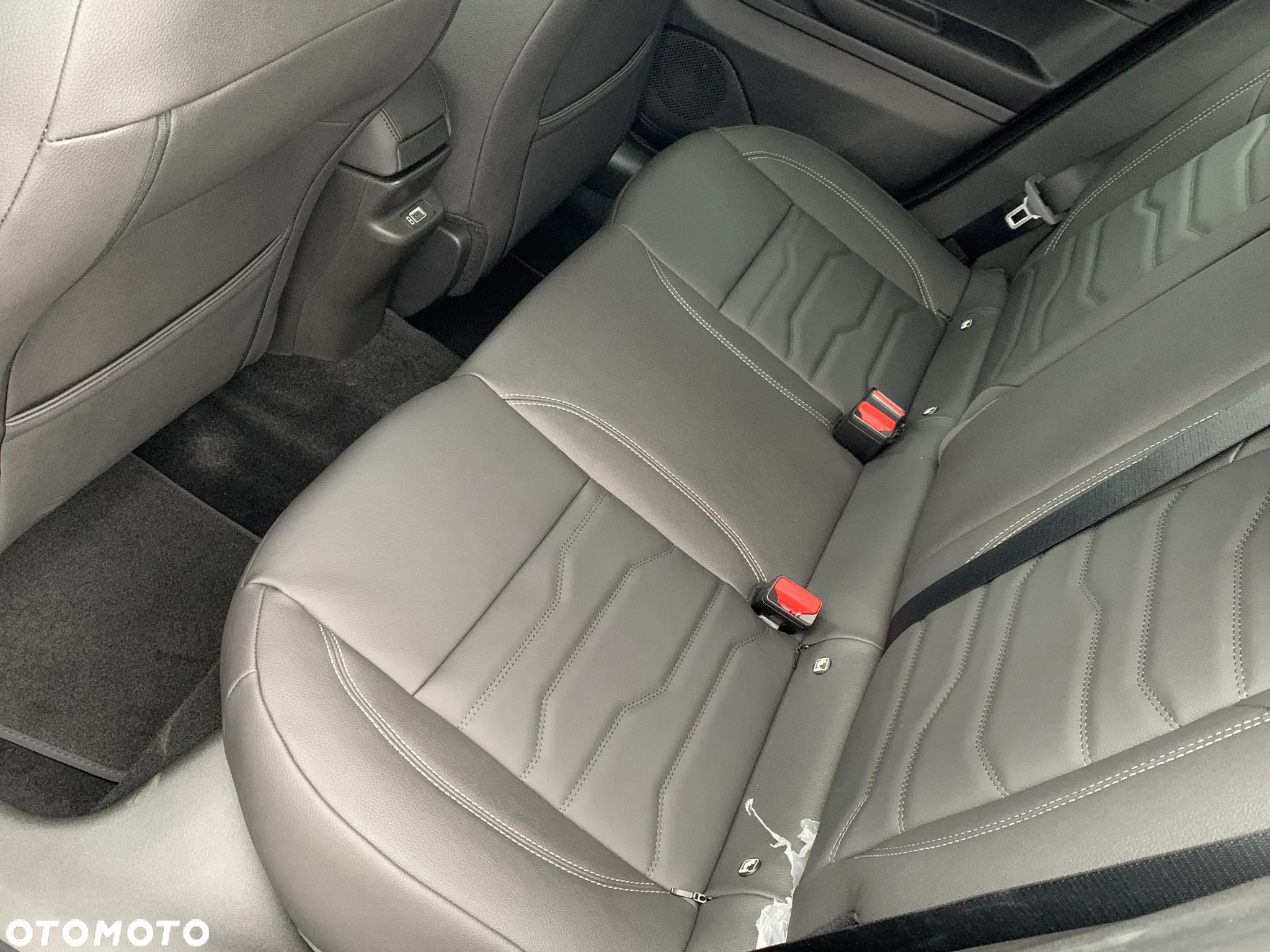 Jeep Avenger 1.2 GSE T3 Summit FWD - 12