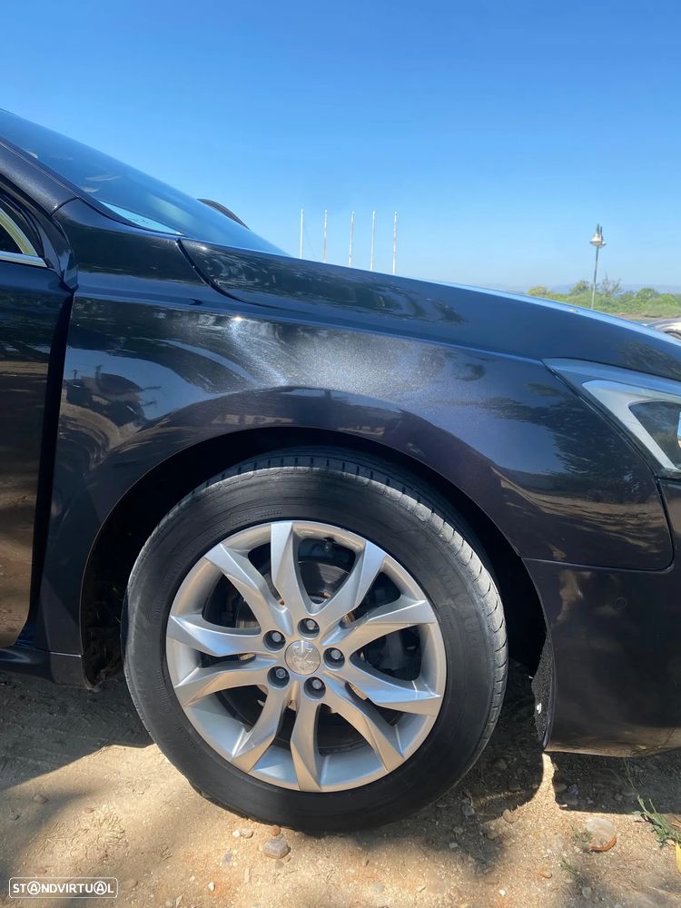 Peugeot 508 SW 1.6 BlueHDi Allure - 27