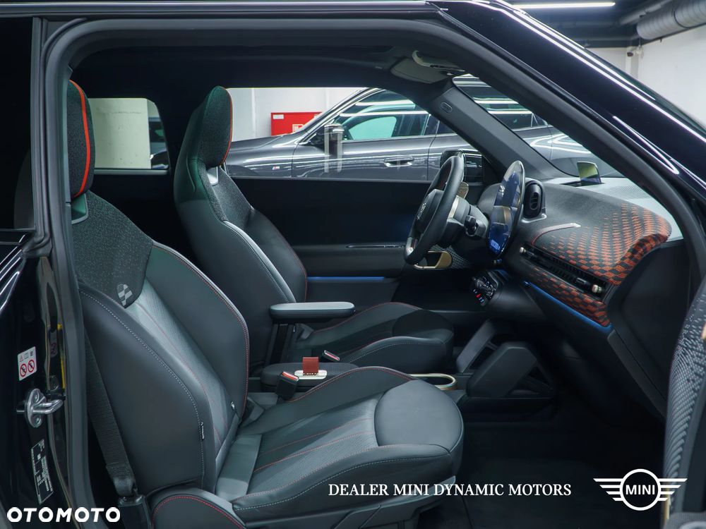 MINI Cooper SE John Works Trim - 18