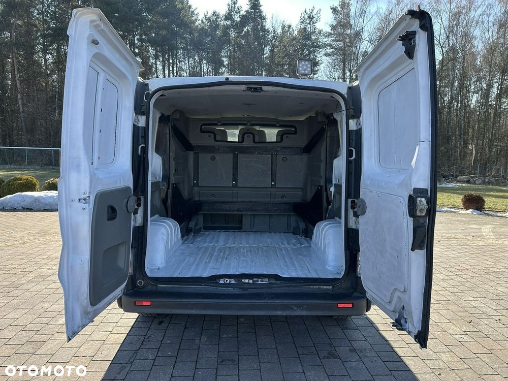 Opel Vivaro - 13