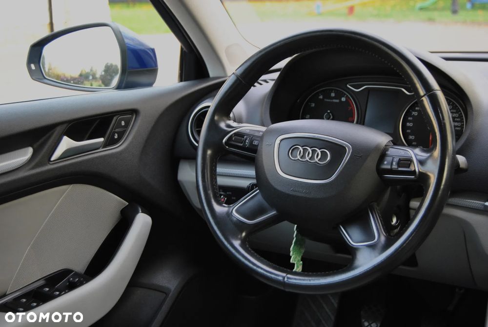 Audi A3 Sportback 1.4 TFSI S line Sportpaket - 10