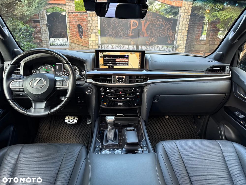 Lexus LX 570 Omotenashi - 9