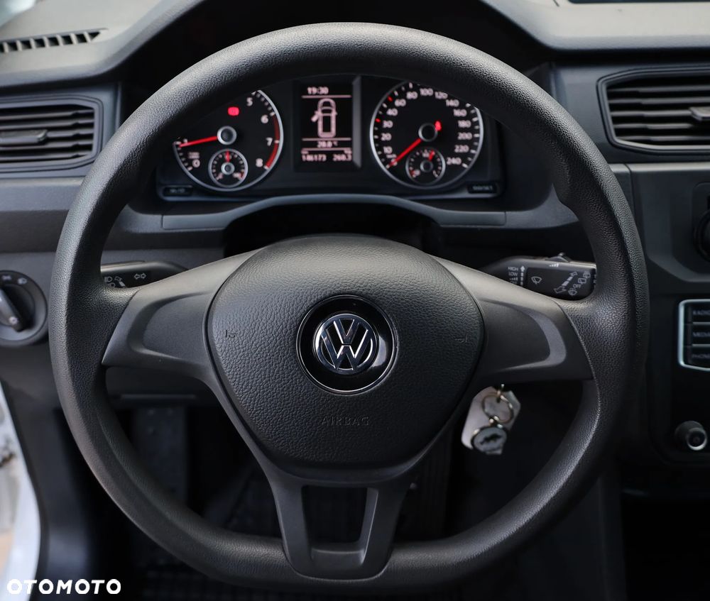 Volkswagen Caddy - 10