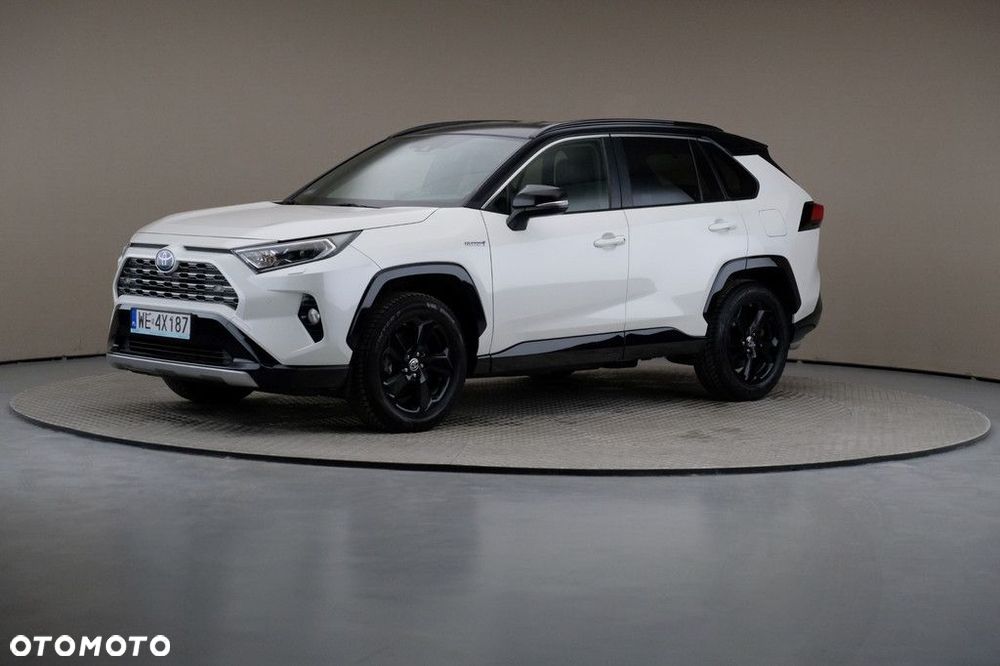 Toyota RAV4 - 1