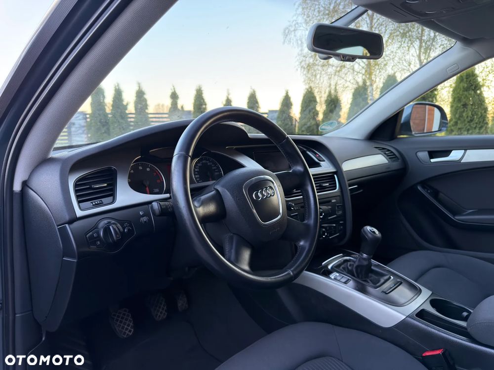 Audi A4 Limousine 1.8 TFSI Limited Edition - 30