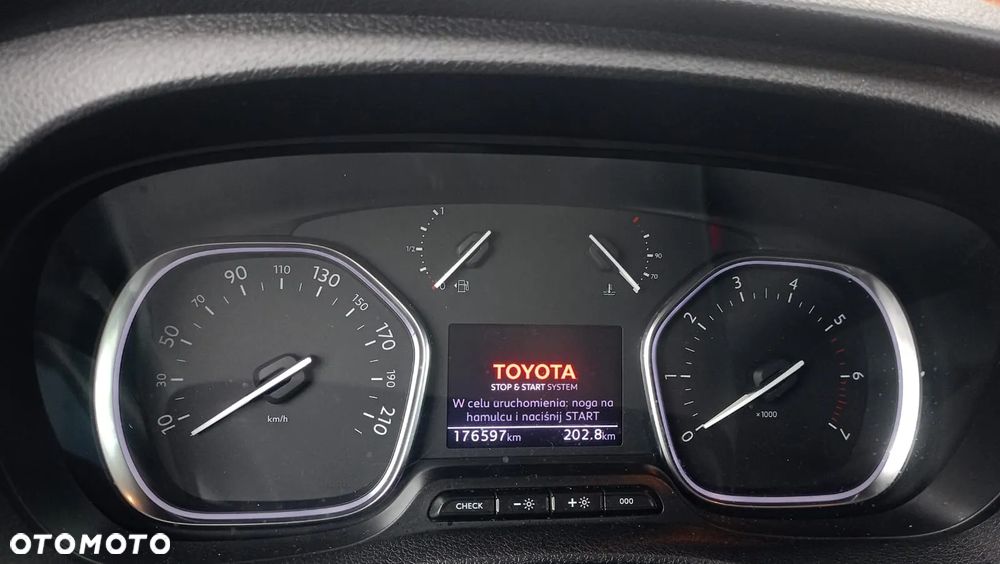 Toyota ProAce - 8