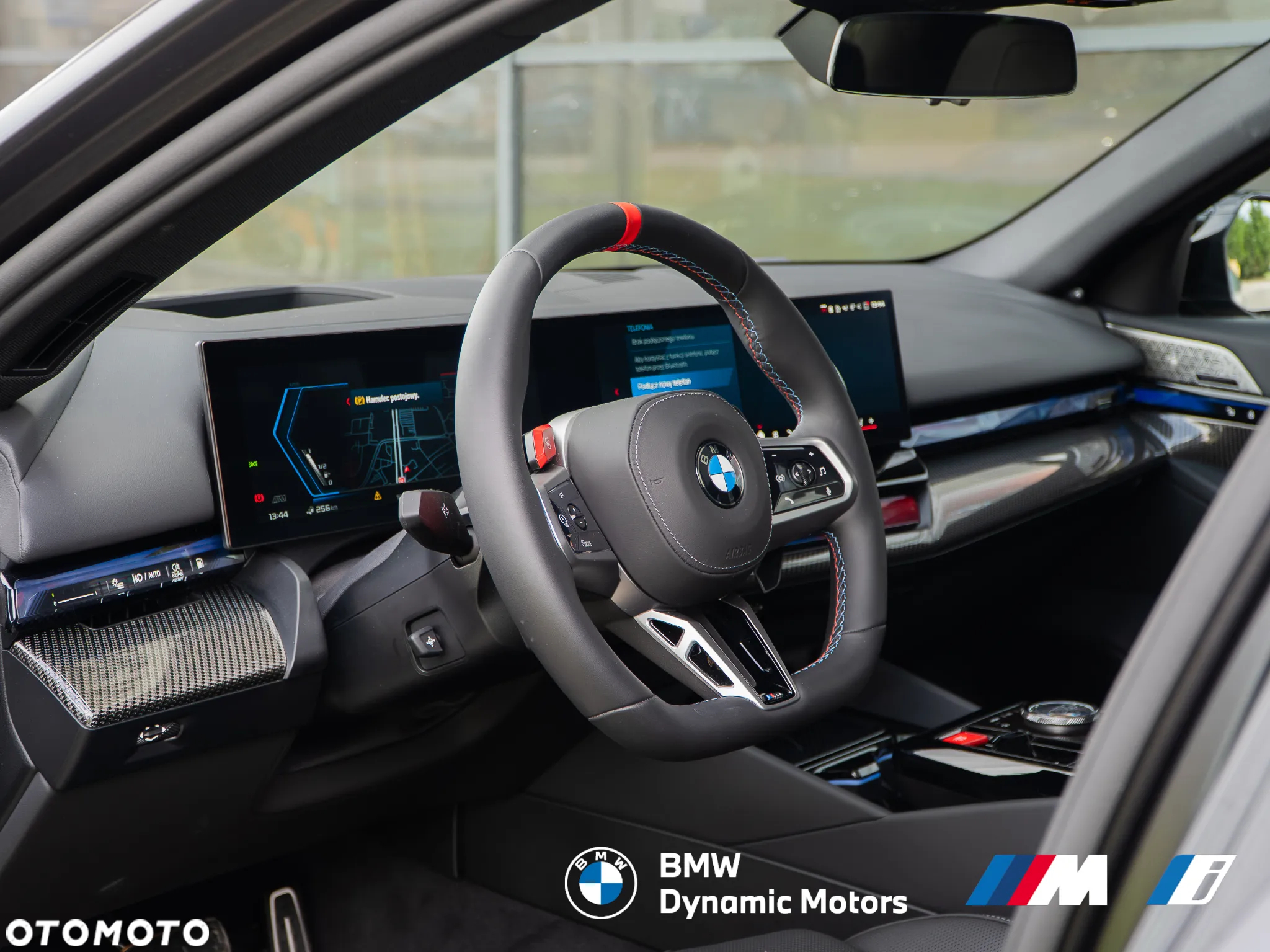 BMW M5 xDrive - 14