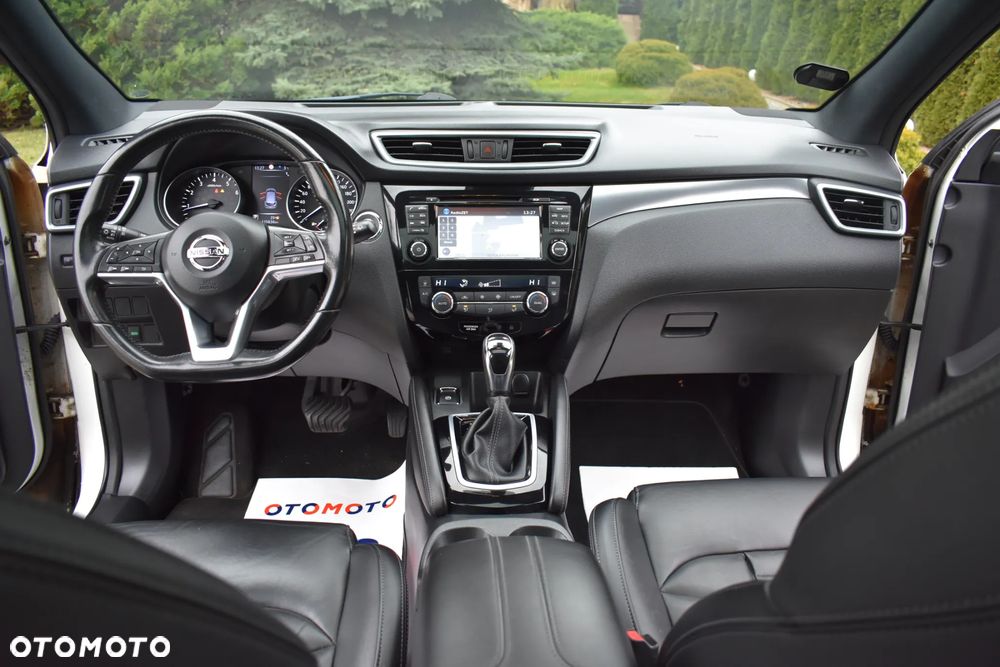 Nissan Qashqai 1.2 DIG-T Xtronic TEKNA+ - 34
