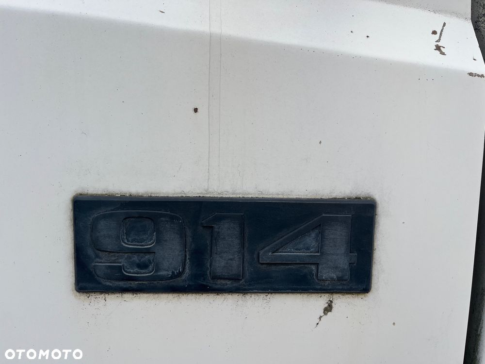 Mercedes-Benz 914 - 3