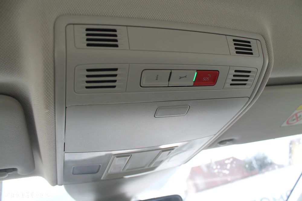 Volkswagen Polo 1.0 - 18