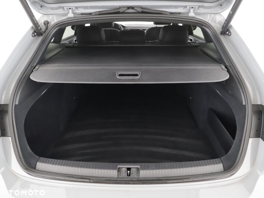 Volkswagen Arteon Shooting Brake 2.0 TDI 4Motion R-Line DSG - 24