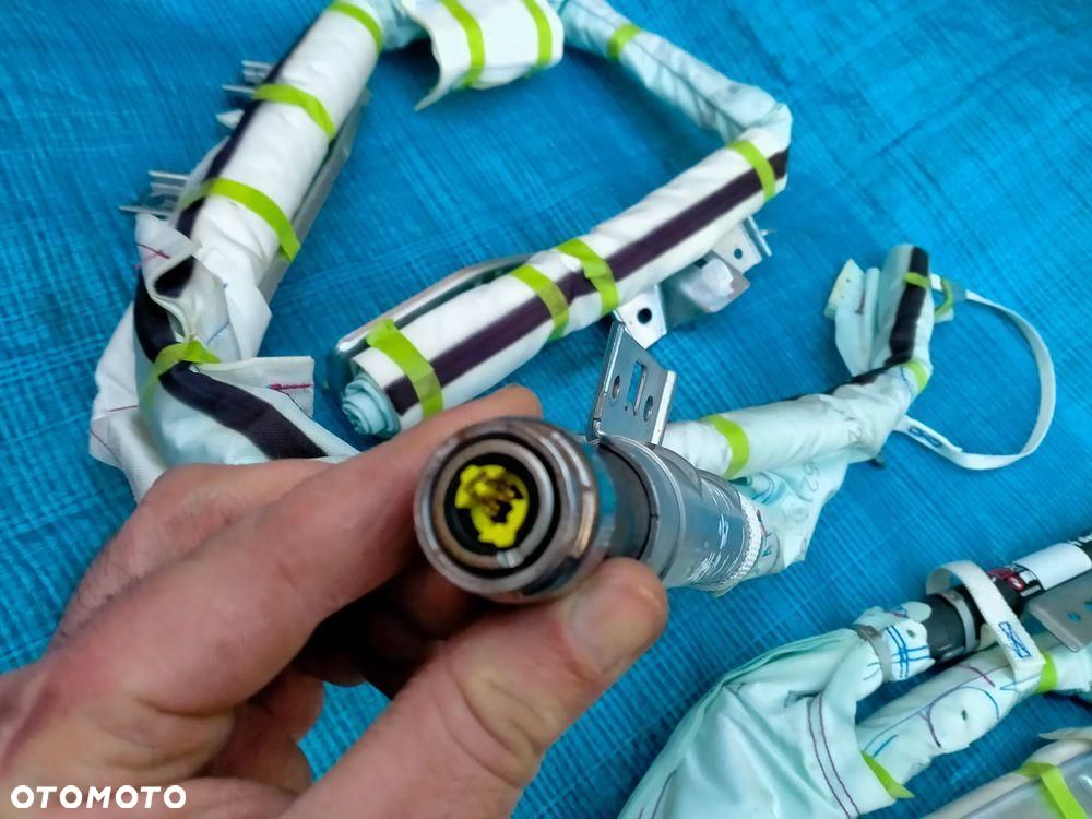 MERCEDES X klasa W470 / KURTYNY KURTYNA PRAWA / LEWA / KOMPLET / ORYGINAL - 4