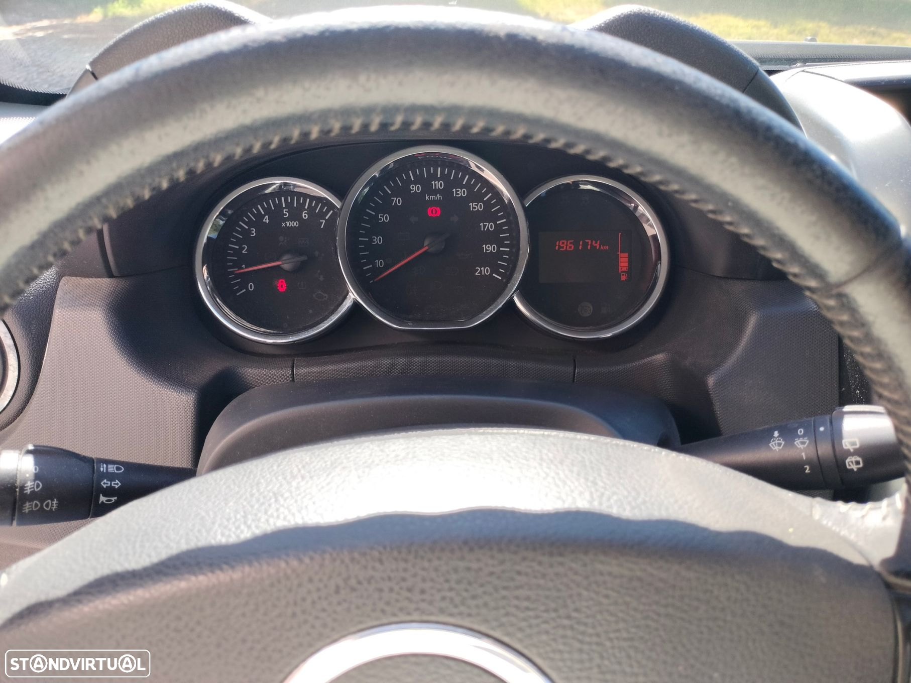 Dacia Duster 1.5 dCi Prestige - 14