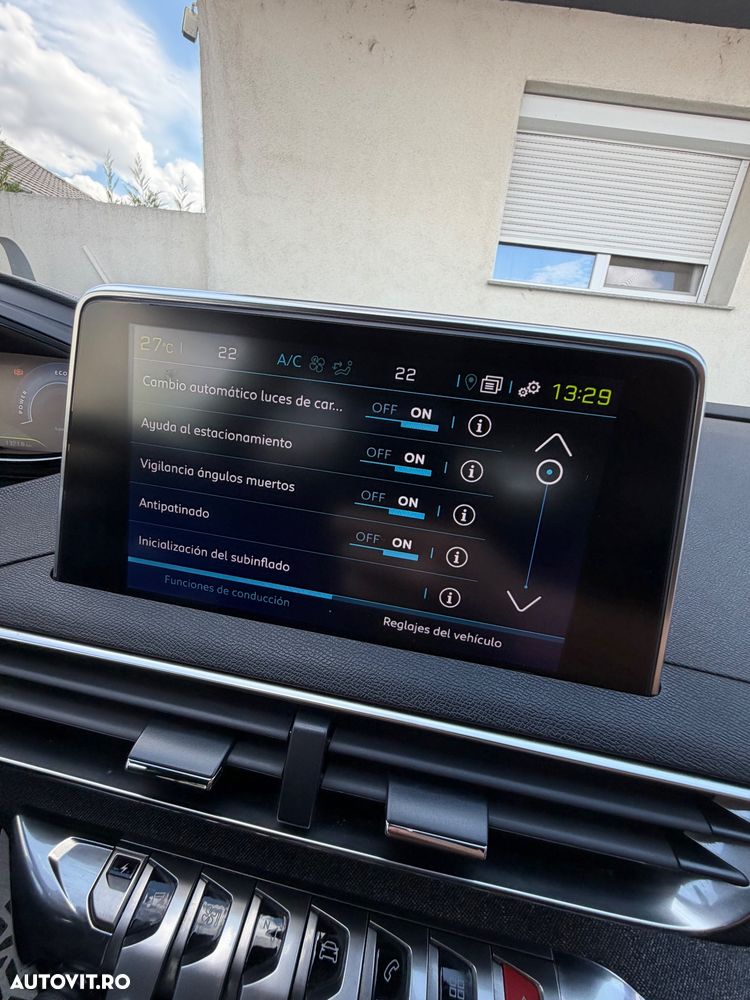 Peugeot 3008 PHEV EAT8 4X4 GT Pack - 9