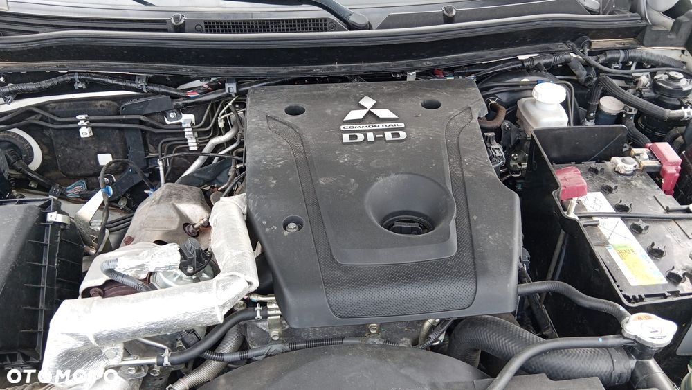 Mitsubishi L200 Pick Up 4x4 S&S Double Cab Plus - 18