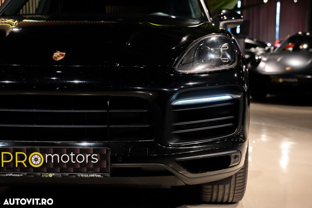 Porsche Cayenne Standard - 11