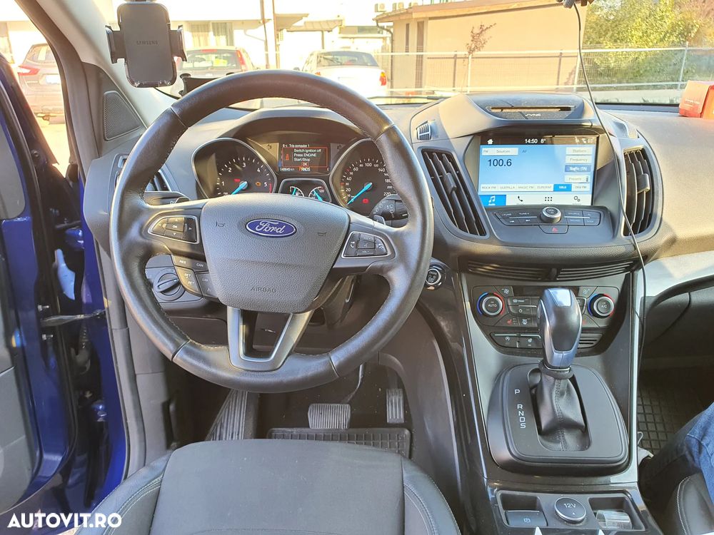 Ford Kuga 2.0 TDCi 4WD Powershift Titanium - 5