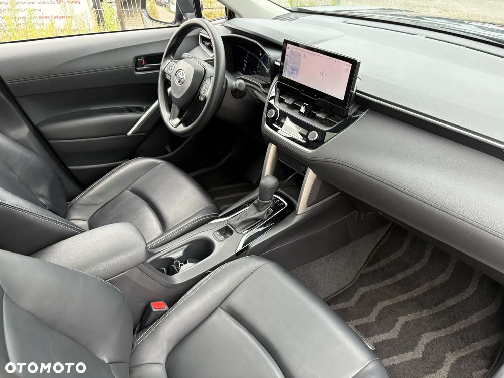 Toyota Corolla Cross 2.0 Hybrid Comfort - 25