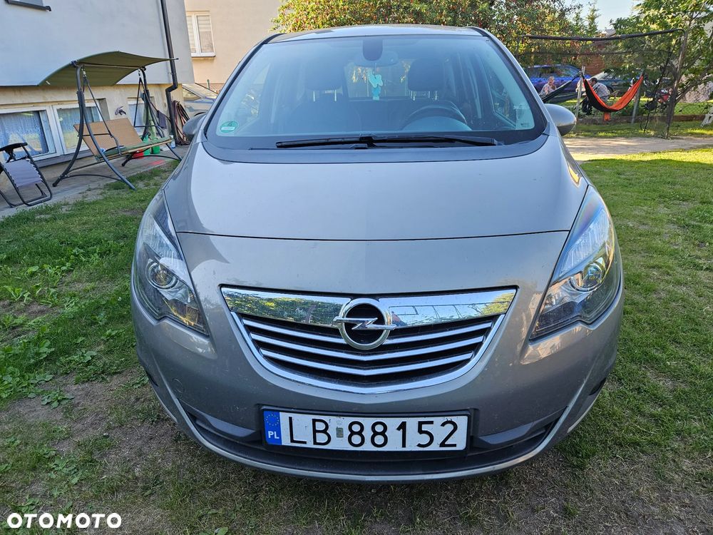 Opel Meriva - 8