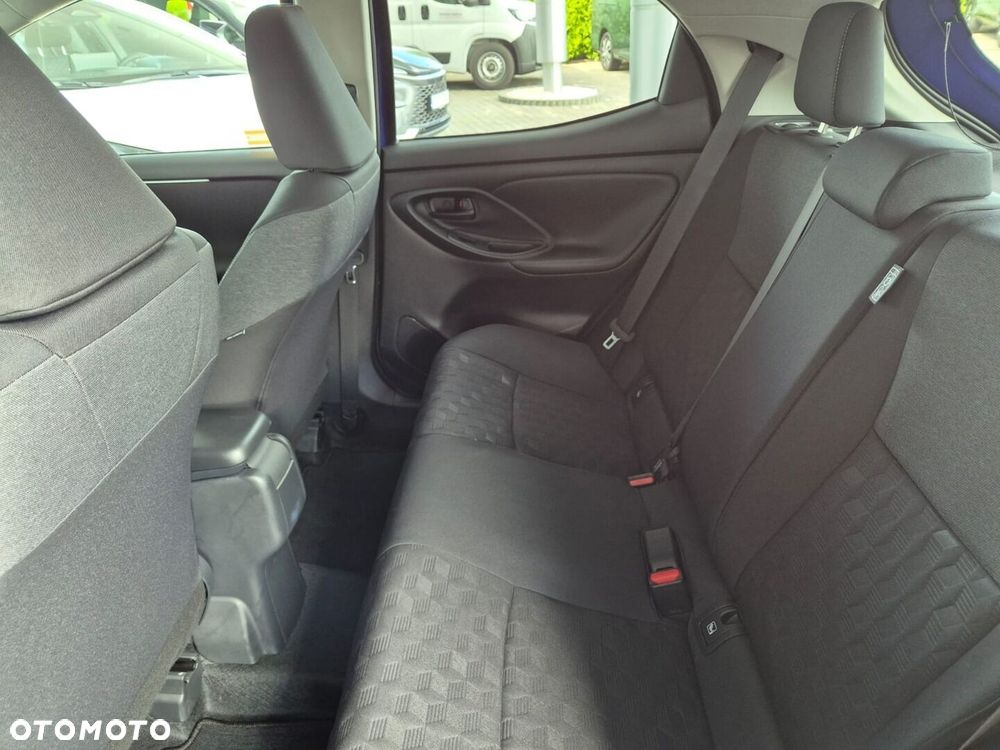 Toyota Yaris Hybrid 1.5 Style - 12