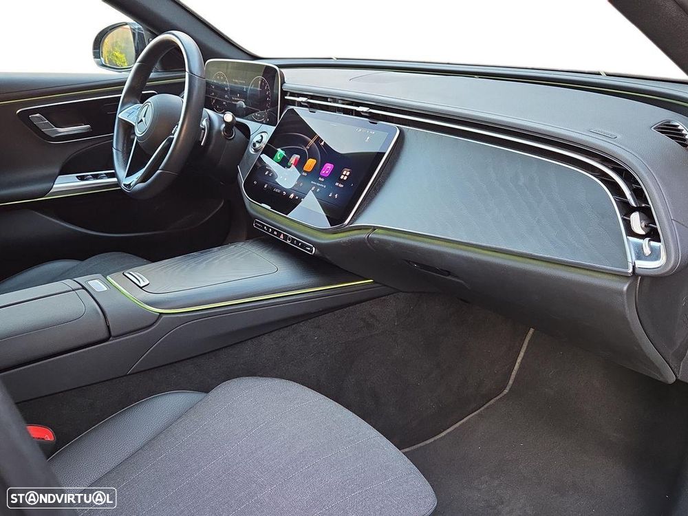 Mercedes-Benz E 300 de Avantgarde - 25