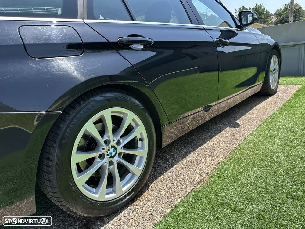 BMW 320 d Aut. Sport Line - 20