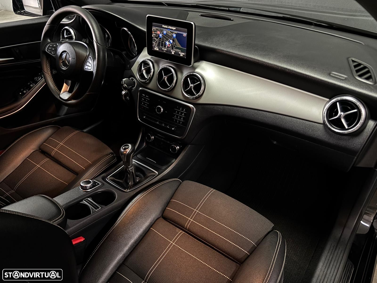 Mercedes-Benz CLA 180 d Shooting Brake Urban - 10