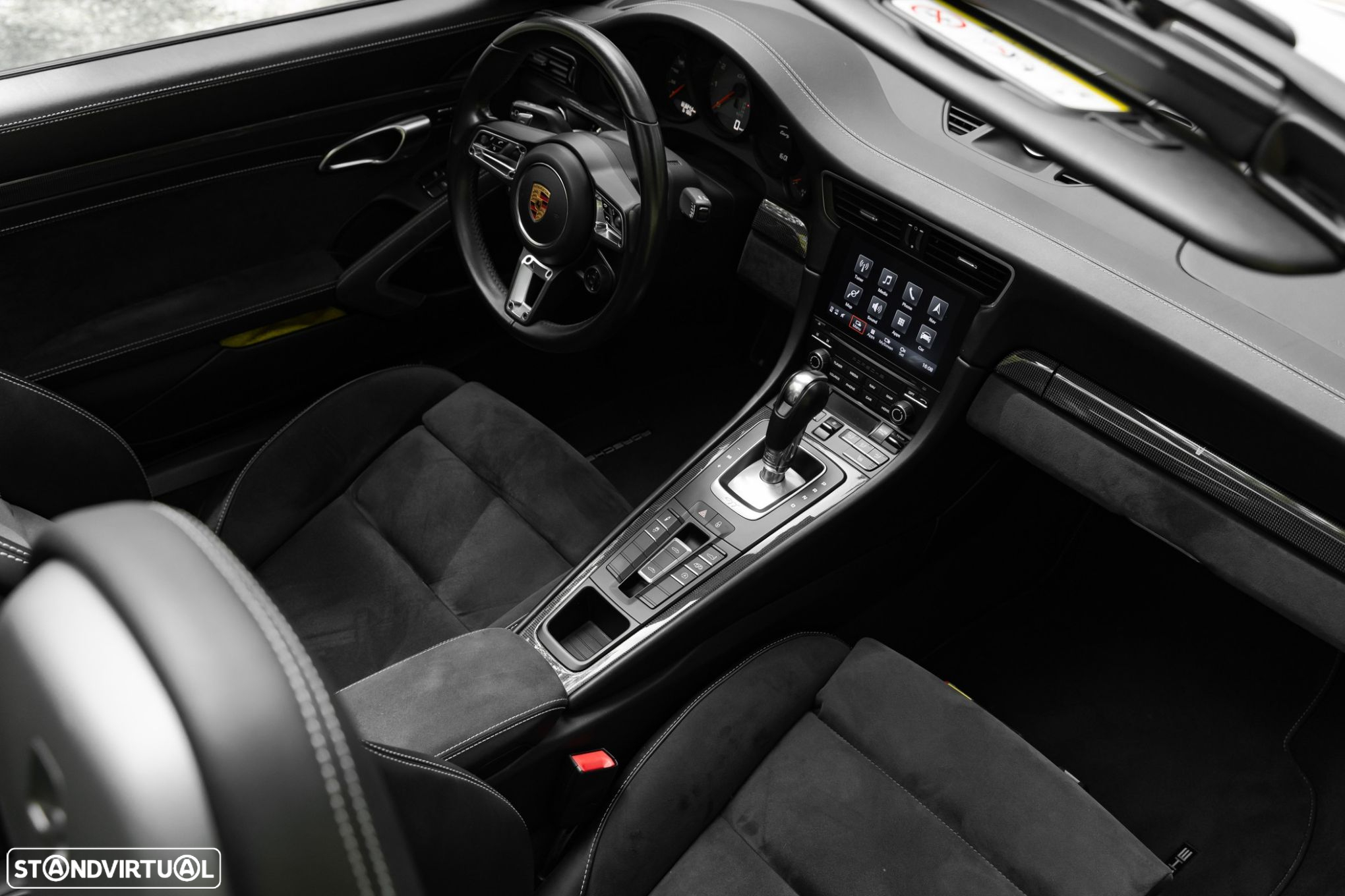 Porsche 911 (991) Targa 4 GTS PDK - 33