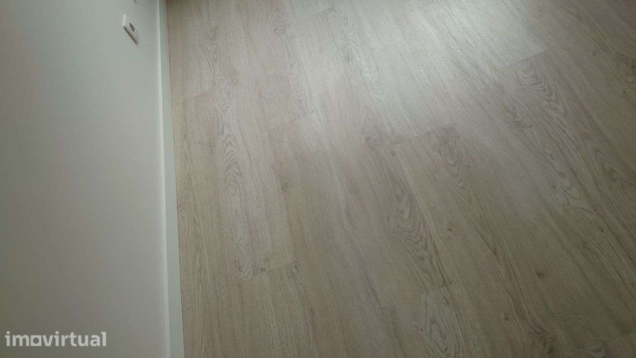 T3 Rua Lusiadas Remodelado - Grande imagem: 4/36