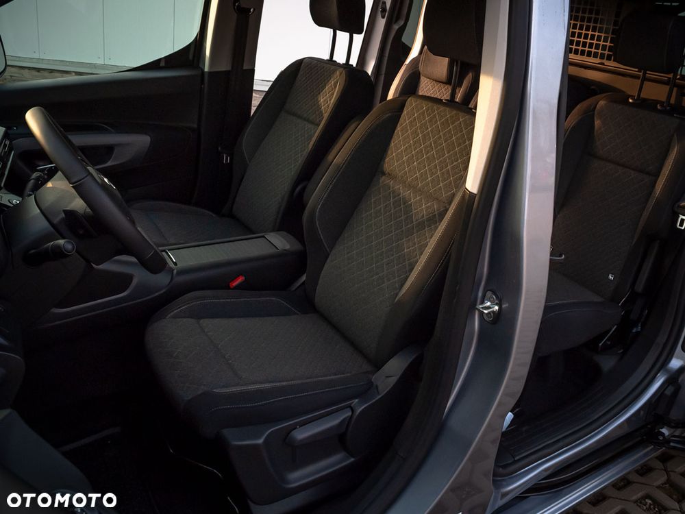 Opel Combo Kombi MPV XL Diesel 131 KM Automat - 16