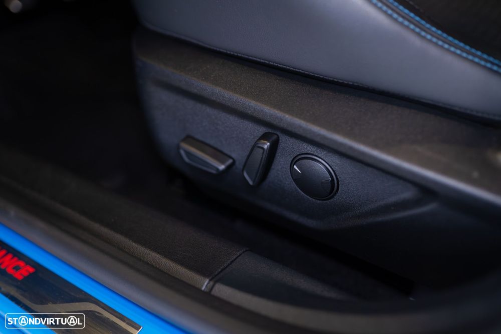 Ford Focus 2.3 EcoBoost S&S ST - 22