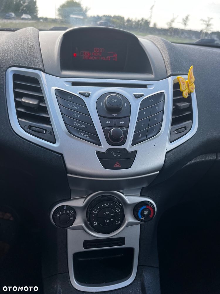 Ford Fiesta - 31