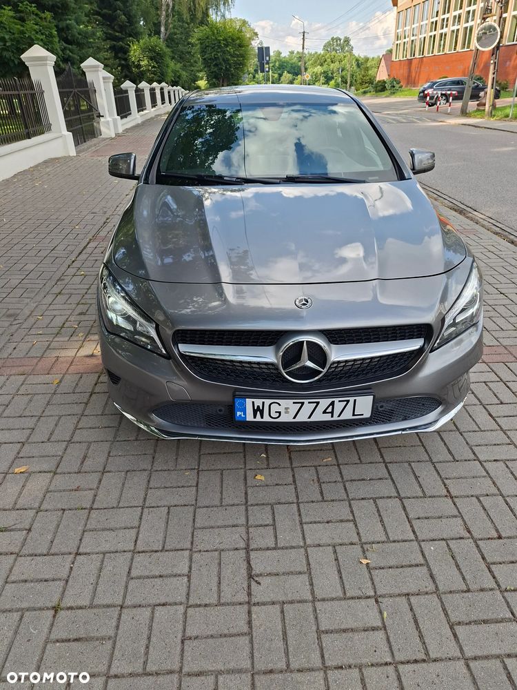 Mercedes-Benz CLA 200 d 7G-DCT - 4