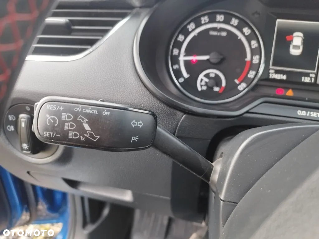 Skoda Octavia 2.0 TDI RS - 25