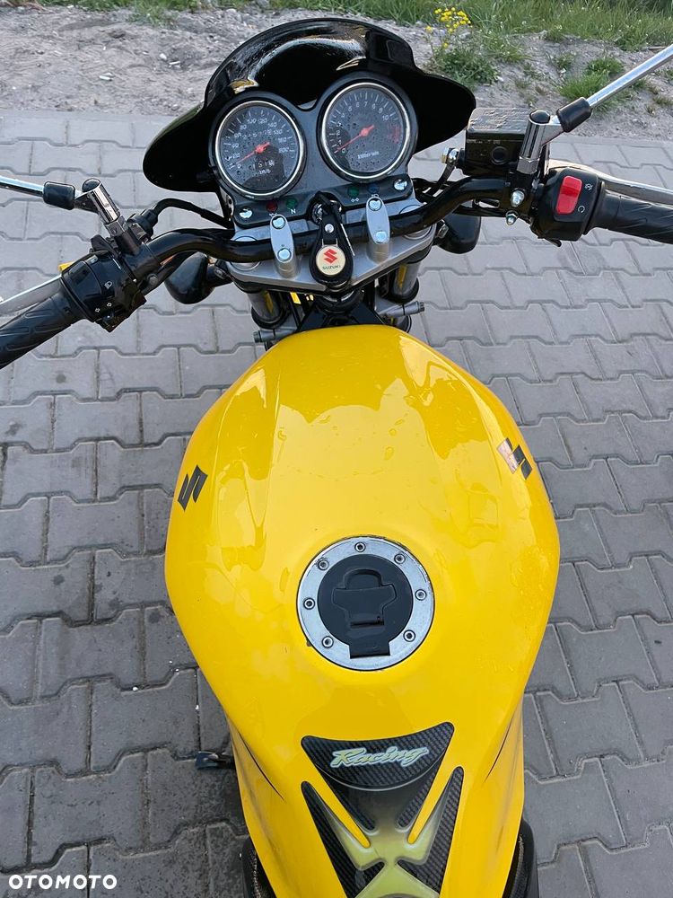 Suzuki GS - 3