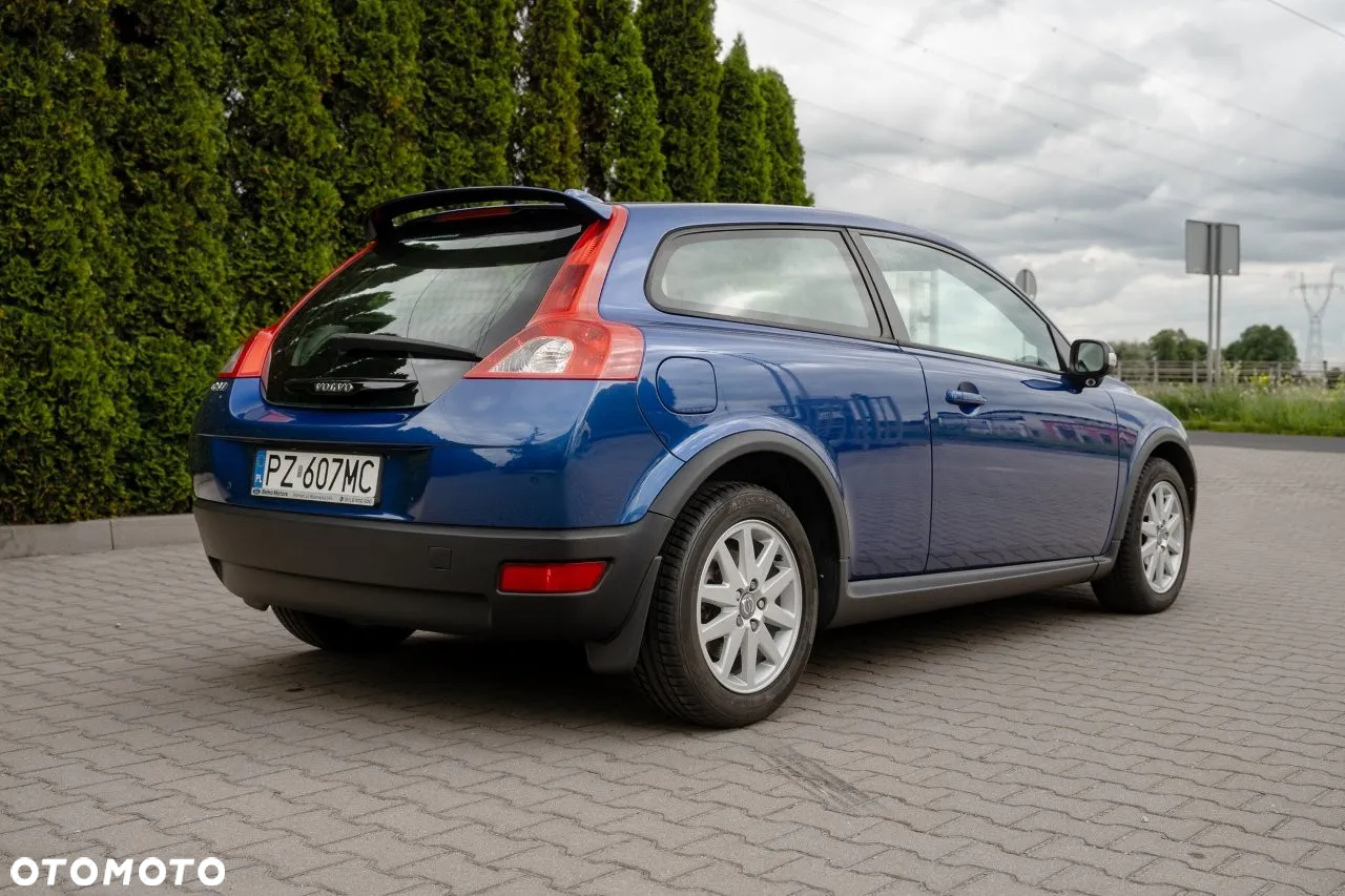 Volvo C30 1.6D Summum - 33