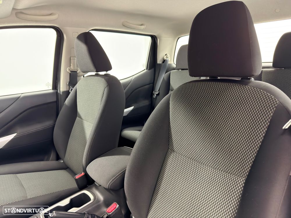 Nissan Navara 2.3 dCi CD 4WD Tekna - 15