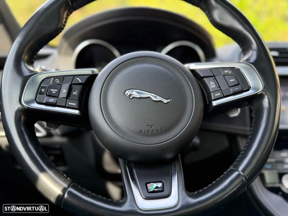 Jaguar F-Pace 2.0 i4D R-Sport Aut. - 9