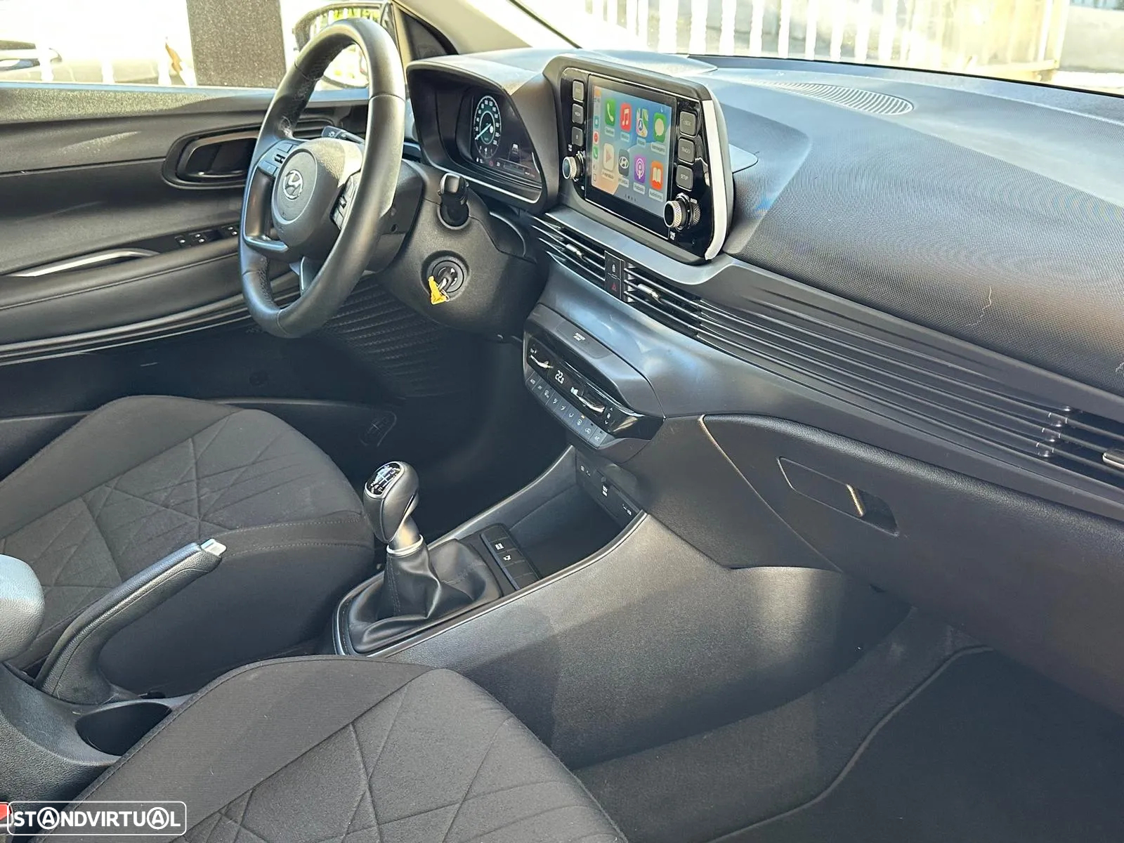 Hyundai Bayon 1.0 T-GDI Premium - 36