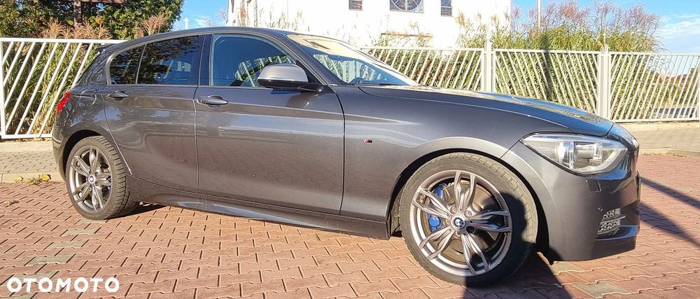 BMW 1M - 11